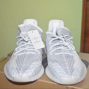 🔥🔥Adidas Yeezy Boost 350 V2 Static size 11